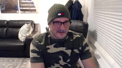 Snapshot of silveroli187 chatting on November 2025 03:12:02 PM silveroli187 online show from November 2025 03:12:02 PM