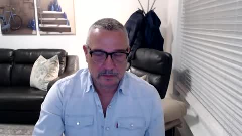 Snapshot of silveroli187 chatting on November 2025 04:11:02 PM silveroli187 online show from November 2025 04:11:02 PM