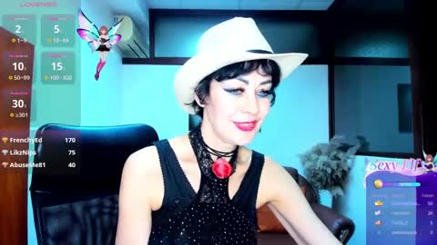 Silvia Wallec online show from January 2025 01:52:01 PM