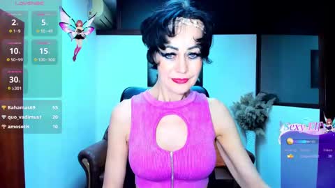 Silvia Wallec online show from January 2025 04:17:01 PM