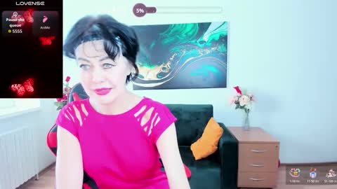 Snapshot of silvia_wallec chatting on February 2026 07:15:01 AM Silvia Wallec online show from February 2026 07:15:01 AM