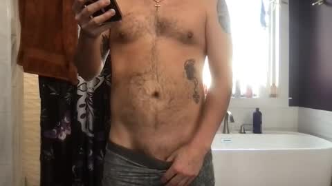 simi136 online show from December 2025 08:04:01 PM