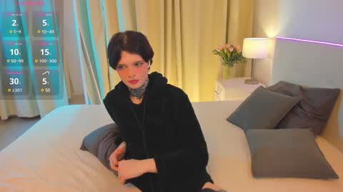 Simona online show from January 2025 11:45:01 AM