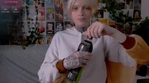 Simona online show from September 2025 09:09:02 PM