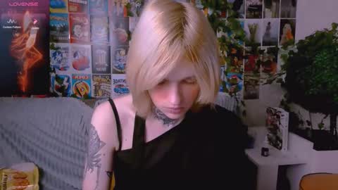 Simona online show from November 2025 12:11:02 AM