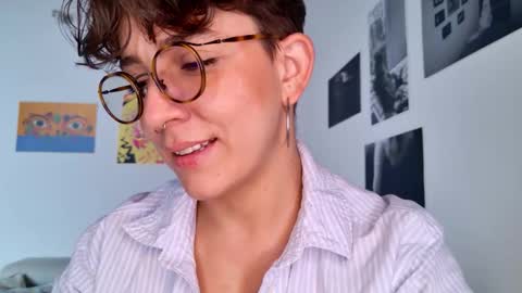 Sim. online show from October 2025 04:09:02 PM