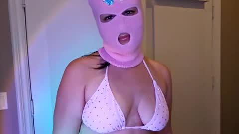 Snapshot of simonesighren chatting on October 2025 04:27:01 AM simonesighren online show from October 2025 04:27:01 AM