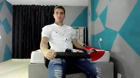 SIMON KELER online show from January 2025 10:46:01 AM