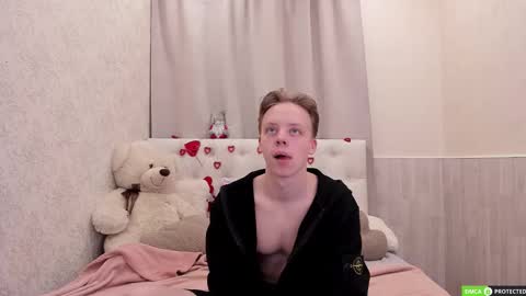 Snapshot of simonwarner chatting on February 2026 08:48:02 AM Simon online show from February 2026 08:48:02 AM