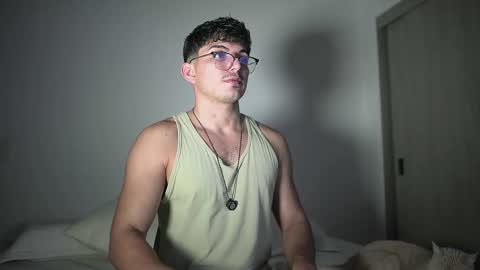 Snapshot of simoon_01 chatting on February 2026 03:58:02 AM SIMOON online show from February 2026 03:58:02 AM