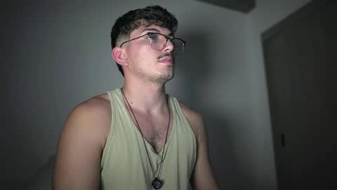 Snapshot of simoon_01 chatting on March 2026 11:10:01 PM SIMOON online show from March 2026 11:10:01 PM