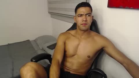 Andrey online show from February 2026 12:40:02 AM