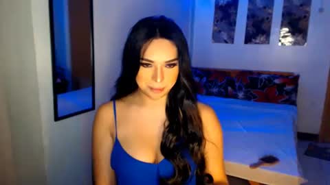 LEILA online show from October 2025 06:06:01 PM