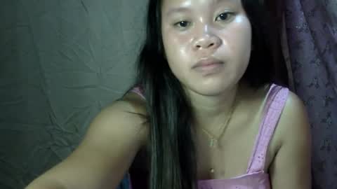 Snapshot of simply_y0urs chatting on December 2024 06:56:02 PM simply_y0urs online show from December 2024 06:56:02 PM