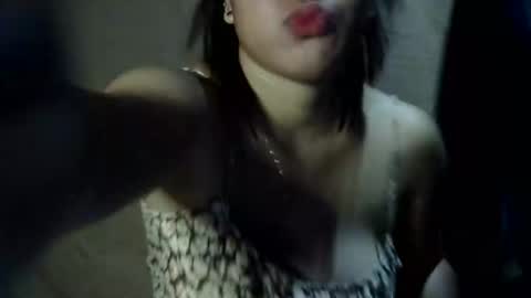 Snapshot of simply_y0urs chatting on February 2025 05:40:02 PM simply_y0urs online show from February 2025 05:40:02 PM