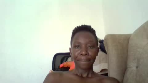 Snapshot of simplyloy33 chatting on October 2025 11:43:01 AM simplyloy33 online show from October 2025 11:43:01 AM