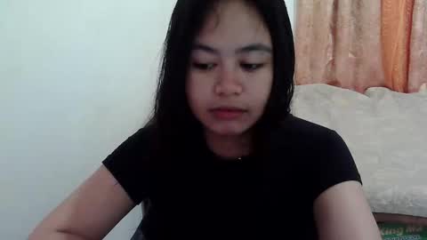 Snapshot of simplypretty_monica chatting on October 2025 10:13:01 AM simplypretty_monica online show from October 2025 10:13:01 AM
