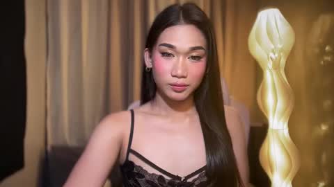 Snapshot of simplysultrykylie chatting on May 2026 04:45:02 PM Kylie online show from May 2026 04:45:02 PM