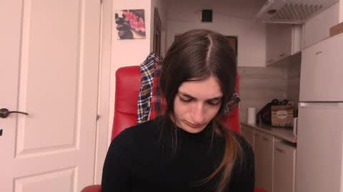simyhvn online show from April 2026 09:37:02 AM