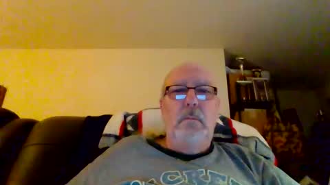 Snapshot of sincere159 chatting on January 2025 11:04:02 PM sincere159 online show from January 2025 11:04:02 PM