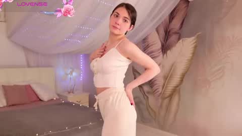 sindell_cryell online show from August 2026 08:00:01 PM