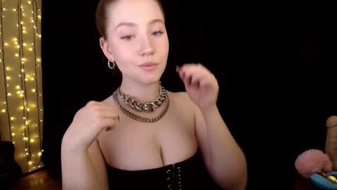 Snapshot of sindiwatsoon chatting on November 2025 05:23:01 PM Sindi online show from November 2025 05:23:01 PM