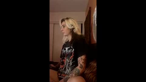 Snapshot of sindyrocker89 chatting on February 2026 02:51:01 AM Aussie Sindy Rocker online show from February 2026 02:51:01 AM