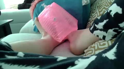 Snapshot of sinful_shine chatting on February 2025 06:31:02 PM Sinful shine online show from February 2025 06:31:02 PM