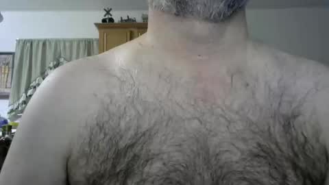 Singleguy137 online show from September 2025 02:05:01 AM