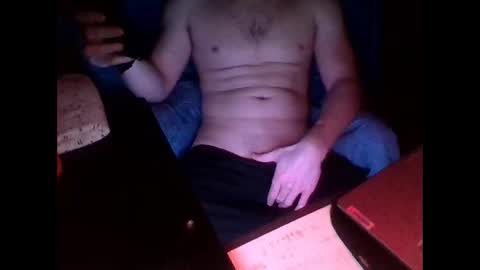 Snapshot of singleman9292 chatting on February 2025 05:45:01 AM kfor1992 online show from February 2025 05:45:01 AM
