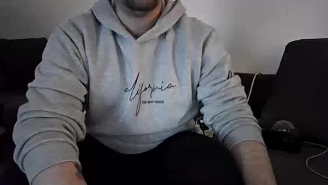 sinned09 online show from April 2026 11:58:01 PM