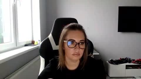 sintia_lilu online show from February 2026 11:13:01 AM