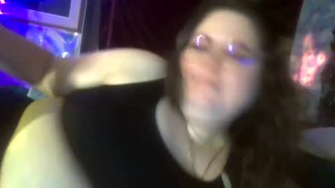 Siofra online show from October 2025 03:12:02 PM