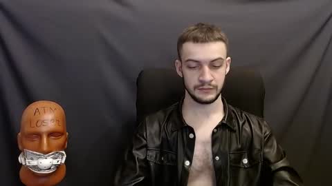 Snapshot of sir_damien chatting on December 2024 08:40:02 PM Sir Damien online show from December 2024 08:40:02 PM