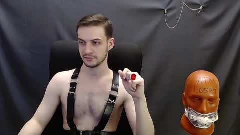 Snapshot of sir_damien chatting on February 2025 08:39:01 PM Sir Damien online show from February 2025 08:39:01 PM