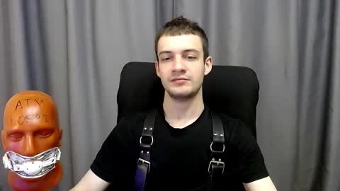 Sir Damien online show from September 2025 02:44:02 AM