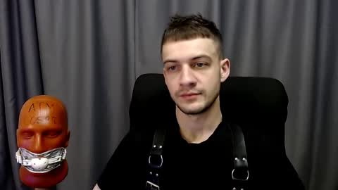 Snapshot of sir_damien chatting on October 2025 02:43:02 AM Sir Damien online show from October 2025 02:43:02 AM