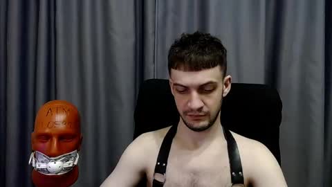 Sir Damien online show from May 2026 09:33:02 PM
