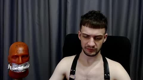 Sir Damien online show from May 2026 07:34:02 PM