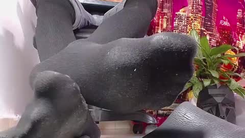 only foot                         worshipers here online show from January 2025 07:13:02 PM