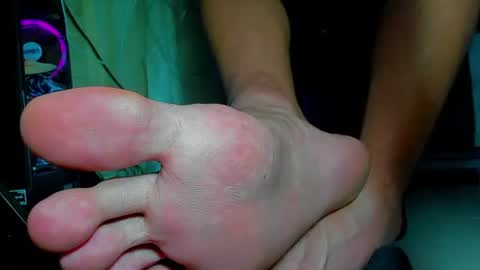 only foot                         worshipers here online show from June 2026 08:28:01 AM