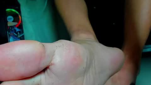 only foot                         worshipers here online show from June 2026 02:47:02 AM