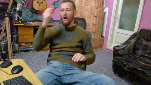 Snapshot of sir_pelo_iv chatting on November 2025 01:02:01 PM I am The Fourth and only Sir. Pelo online show from November 2025 01:02:01 PM