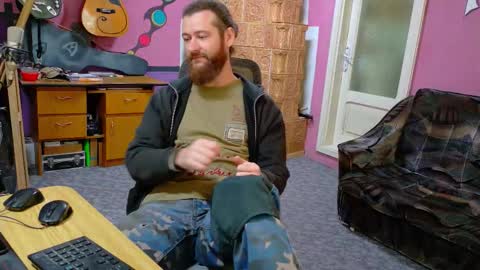 I am The Fourth and only Sir. Pelo online show from January 2026 01:15:01 PM