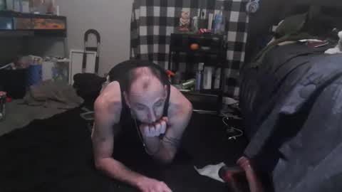 Danny skiff online show from May 2026 10:26:02 PM