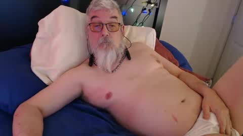 Snapshot of sirbeercan chatting on February 2025 10:18:01 AM sir beer can the friendly hermit online show from February 2025 10:18:01 AM