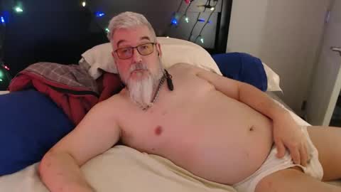 Snapshot of sirbeercan chatting on March 2025 07:08:02 AM sir beer can the friendly hermit online show from March 2025 07:08:02 AM