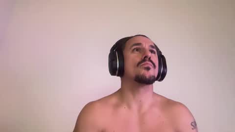 sirbubblesworth online show from January 2025 04:54:01 AM