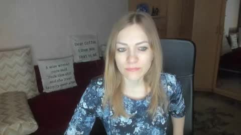 Snapshot of sirenasilk chatting on February 2026 03:27:01 AM sirenasilk online show from February 2026 03:27:01 AM