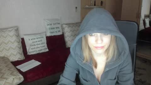 Snapshot of sirenasilk chatting on February 2026 03:32:01 PM sirenasilk online show from February 2026 03:32:01 PM